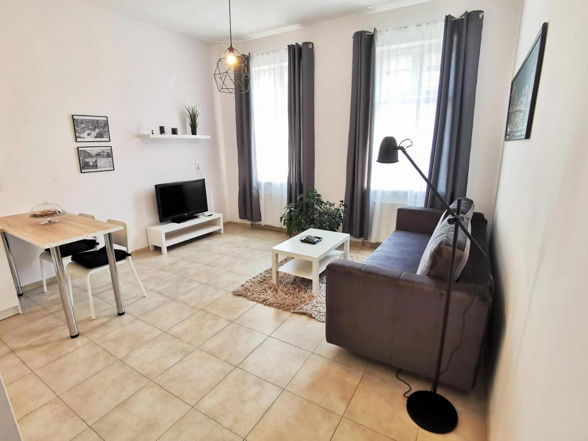 Apartament Seven Legnica Exterior photo